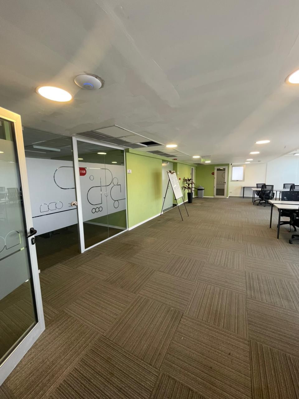 Salas de reunión y espacios de trabajo